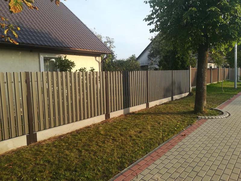 Aluzinc zogi staketa zogi Riga Latvija uzstadisana 33 - Aluzinc, metāla logi, metāla sētas, metāla vārti, bīdāmie vārti Rīgā Aluzinc zogi staketa zogi Riga Latvija uzstadisana 33