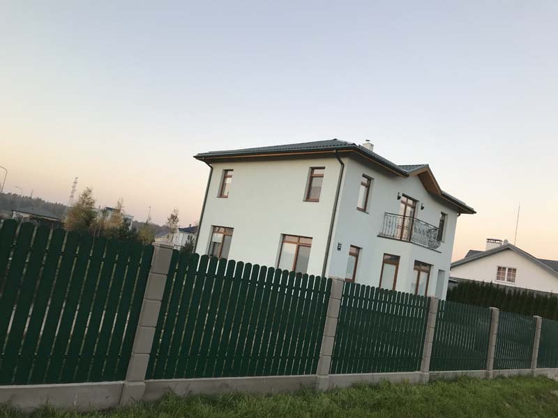 Aluzinc zogi staketa zogi Riga Latvija uzstadisana 6 - Aluzinc, metāla logi, metāla sētas, metāla vārti, bīdāmie vārti Rīgā Aluzinc zogi staketa zogi Riga Latvija uzstadisana 6