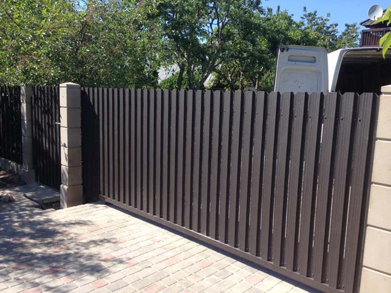 Aluzinc zogi staketa zogi Riga Latvija uzstadisana 9 1 - Aluzinc, metāla logi, metāla sētas, metāla vārti, bīdāmie vārti Rīgā Aluzinc zogi staketa zogi Riga Latvija uzstadisana 9 1 - Aluzinc, metāla logi, metāla sētas, metāla vārti, bīdāmie vārti Rīgā