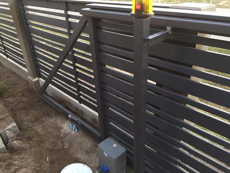 Koka zogi uzstadisana razosana Riga Latvija 12 - Aluzinc, metāla logi, metāla sētas, metāla vārti, bīdāmie vārti Rīgā Koka zogi uzstadisana razosana Riga Latvija 12 - Aluzinc, metāla logi, metāla sētas, metāla vārti, bīdāmie vārti Rīgā