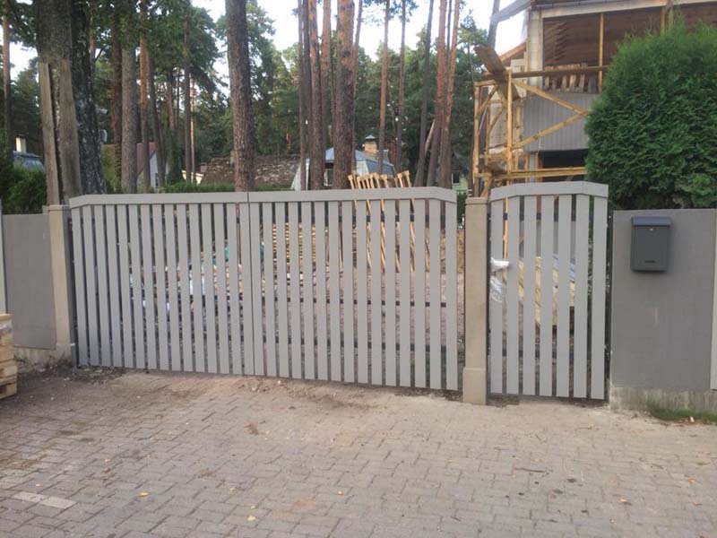 Koka zogi uzstadisana razosana Riga Latvija 38 - Aluzinc, metāla logi, metāla sētas, metāla vārti, bīdāmie vārti Rīgā Koka zogi uzstadisana razosana Riga Latvija 38 - Aluzinc, metāla logi, metāla sētas, metāla vārti, bīdāmie vārti Rīgā