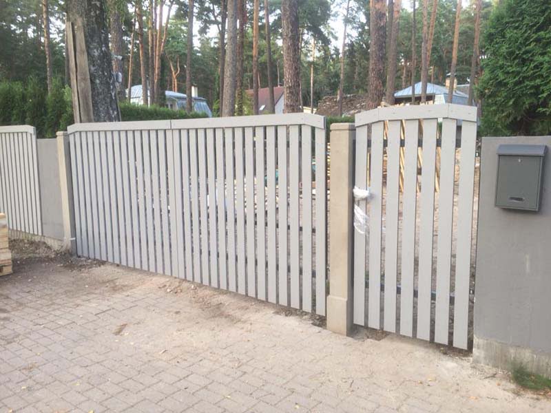 Koka zogi uzstadisana razosana Riga Latvija 39 - Aluzinc, metāla logi, metāla sētas, metāla vārti, bīdāmie vārti Rīgā Koka zogi uzstadisana razosana Riga Latvija 39 - Aluzinc, metāla logi, metāla sētas, metāla vārti, bīdāmie vārti Rīgā