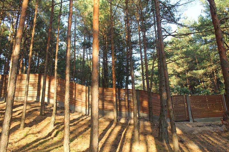 Koka zogi uzstadisana razosana Riga Latvija 4 - Aluzinc, metāla logi, metāla sētas, metāla vārti, bīdāmie vārti Rīgā Koka zogi uzstadisana razosana Riga Latvija 4 - Aluzinc, metāla logi, metāla sētas, metāla vārti, bīdāmie vārti Rīgā