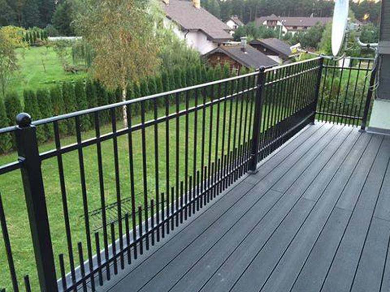 Metala margas uzstadisana razosana Riga Latvija 22 - Aluzinc, metāla logi, metāla sētas, metāla vārti, bīdāmie vārti Rīgā Metala margas uzstadisana razosana Riga Latvija 22 - Aluzinc, metāla logi, metāla sētas, metāla vārti, bīdāmie vārti Rīgā