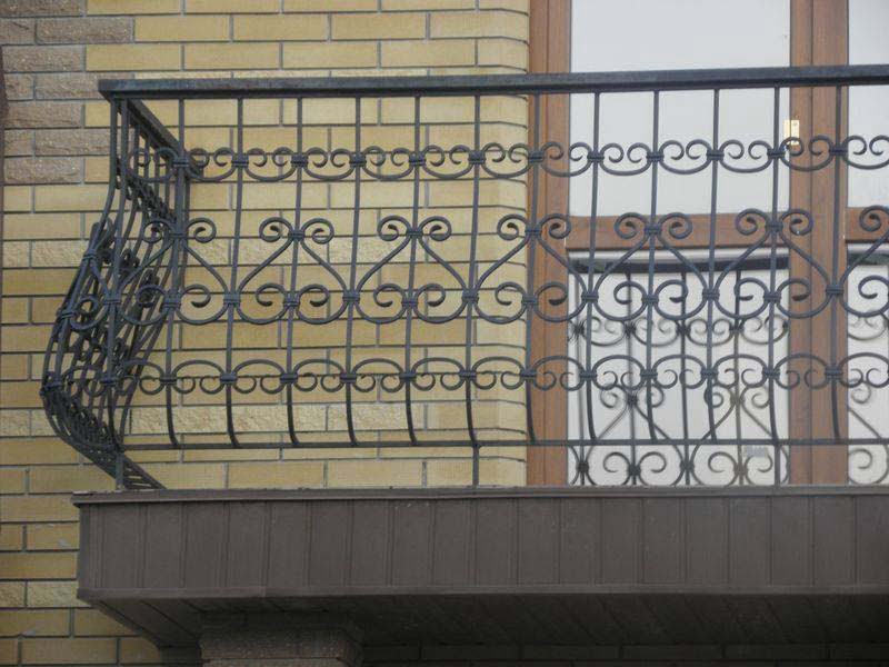 Metala margas uzstadisana razosana Riga Latvija 3 - Aluzinc, metāla logi, metāla sētas, metāla vārti, bīdāmie vārti Rīgā Metala margas uzstadisana razosana Riga Latvija 3 - Aluzinc, metāla logi, metāla sētas, metāla vārti, bīdāmie vārti Rīgā