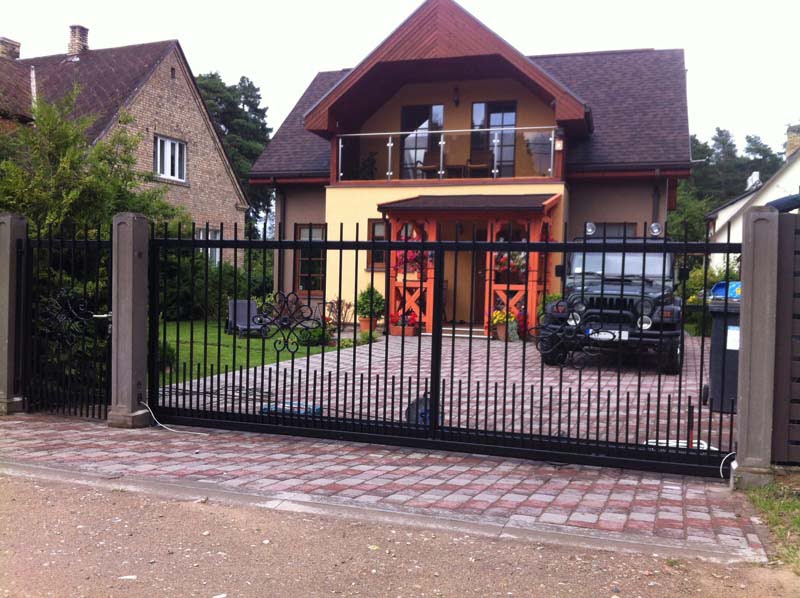 Varti vartu uzstadisana Riga Latvija 15 - Aluzinc, metāla logi, metāla sētas, metāla vārti, bīdāmie vārti Rīgā Varti vartu uzstadisana Riga Latvija 15 - Aluzinc, metāla logi, metāla sētas, metāla vārti, bīdāmie vārti Rīgā