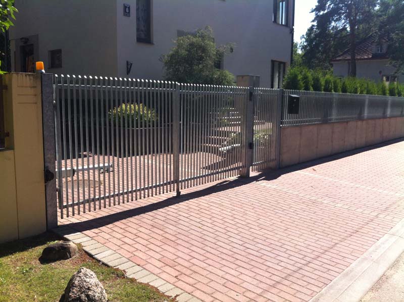 Vartu automatika uzstadisana razosana Riga Latvija 7 - Aluzinc, metāla logi, metāla sētas, metāla vārti, bīdāmie vārti Rīgā Vartu automatika uzstadisana razosana Riga Latvija 7