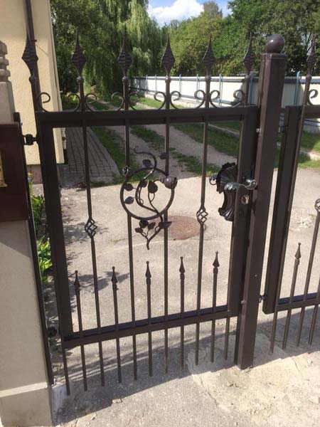 metala zogi uzstadisana razosana Riga Latvija 53 - Aluzinc, metāla logi, metāla sētas, metāla vārti, bīdāmie vārti Rīgā metala zogi uzstadisana razosana Riga Latvija 53 - Aluzinc, metāla logi, metāla sētas, metāla vārti, bīdāmie vārti Rīgā