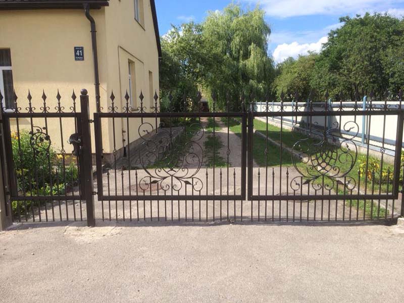 metala zogi uzstadisana razosana Riga Latvija 61 - Aluzinc, metāla logi, metāla sētas, metāla vārti, bīdāmie vārti Rīgā metala zogi uzstadisana razosana Riga Latvija 61 - Aluzinc, metāla logi, metāla sētas, metāla vārti, bīdāmie vārti Rīgā