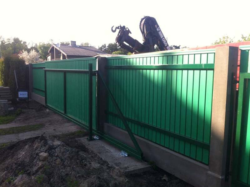 Plastikata zogi uzstadisana Riga Latvija 6 - Aluzinc, metāla logi, metāla sētas, metāla vārti, bīdāmie vārti Rīgā Plastikata zogi uzstadisana Riga Latvija 6 - Aluzinc, metāla logi, metāla sētas, metāla vārti, bīdāmie vārti Rīgā