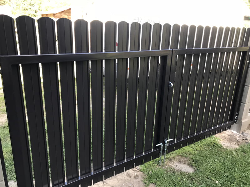 aluzink zogi riga jurmala latvija 2 - Aluzinc, metāla logi, metāla sētas, metāla vārti, bīdāmie vārti Rīgā aluzink zogi riga jurmala latvija 2 - Aluzinc, metāla logi, metāla sētas, metāla vārti, bīdāmie vārti Rīgā