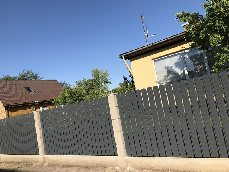 aluzink zogi riga jurmala latvija 5 - Aluzinc, metāla logi, metāla sētas, metāla vārti, bīdāmie vārti Rīgā aluzink zogi riga jurmala latvija 5 - Aluzinc, metāla logi, metāla sētas, metāla vārti, bīdāmie vārti Rīgā