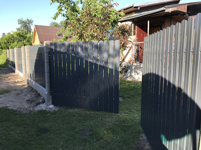 aluzink zogi riga jurmala latvija 7 - Aluzinc, metāla logi, metāla sētas, metāla vārti, bīdāmie vārti Rīgā aluzink zogi riga jurmala latvija 7 - Aluzinc, metāla logi, metāla sētas, metāla vārti, bīdāmie vārti Rīgā