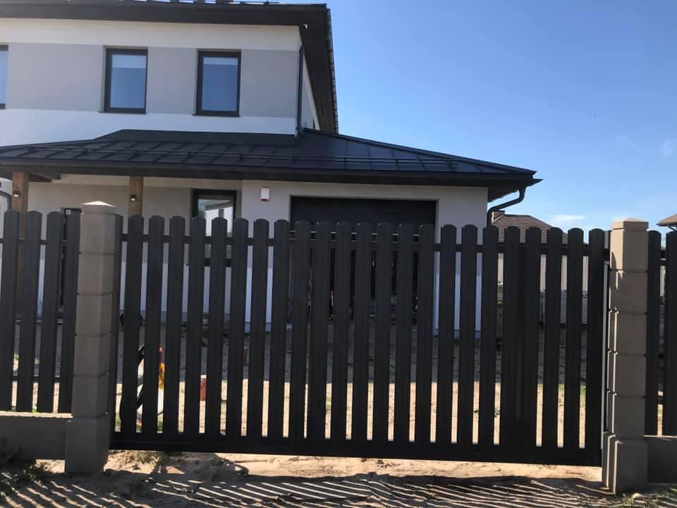 Aluzink zogu uzstadisana Riga Latvija - Aluzinc, metāla logi, metāla sētas, metāla vārti, bīdāmie vārti Rīgā Aluzink zogu uzstadisana Riga Latvija - Aluzinc, metāla logi, metāla sētas, metāla vārti, bīdāmie vārti Rīgā