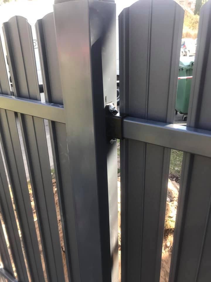 Aluzink zogu uzstadisana Riga Latvija 1 1 - Aluzinc, metāla logi, metāla sētas, metāla vārti, bīdāmie vārti Rīgā Aluzink zogu uzstadisana Riga Latvija 1 1 - Aluzinc, metāla logi, metāla sētas, metāla vārti, bīdāmie vārti Rīgā