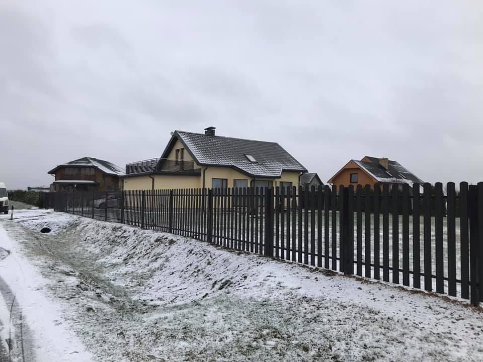 Aluzink zogu uzstadisana Riga Latvija 1 12 - Aluzinc, metāla logi, metāla sētas, metāla vārti, bīdāmie vārti Rīgā Aluzink zogu uzstadisana Riga Latvija 1 12 - Aluzinc, metāla logi, metāla sētas, metāla vārti, bīdāmie vārti Rīgā