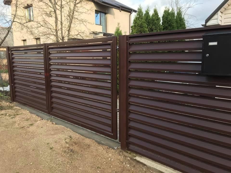 Aluzink zogu uzstadisana Riga Latvija 1 17 - Aluzinc, metāla logi, metāla sētas, metāla vārti, bīdāmie vārti Rīgā Aluzink zogu uzstadisana Riga Latvija 1 17 - Aluzinc, metāla logi, metāla sētas, metāla vārti, bīdāmie vārti Rīgā