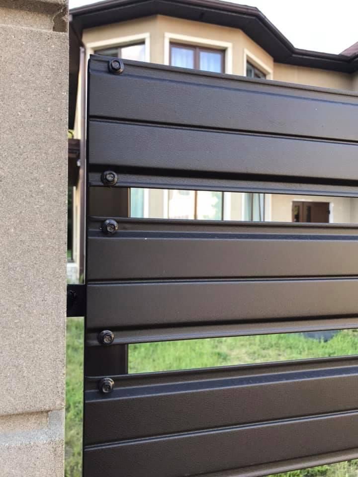 Aluzink zogu uzstadisana Riga Latvija 1 32 - Aluzinc, metāla logi, metāla sētas, metāla vārti, bīdāmie vārti Rīgā Aluzink zogu uzstadisana Riga Latvija 1 32 - Aluzinc, metāla logi, metāla sētas, metāla vārti, bīdāmie vārti Rīgā