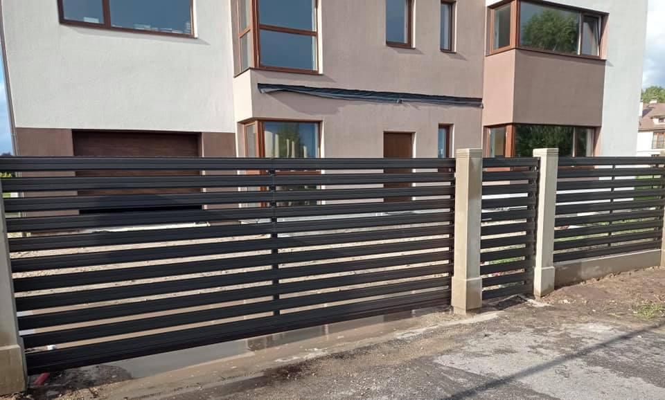 Aluzink zogu uzstadisana Riga Latvija 1 42 - Aluzinc, metāla logi, metāla sētas, metāla vārti, bīdāmie vārti Rīgā Aluzink zogu uzstadisana Riga Latvija 1 42 - Aluzinc, metāla logi, metāla sētas, metāla vārti, bīdāmie vārti Rīgā