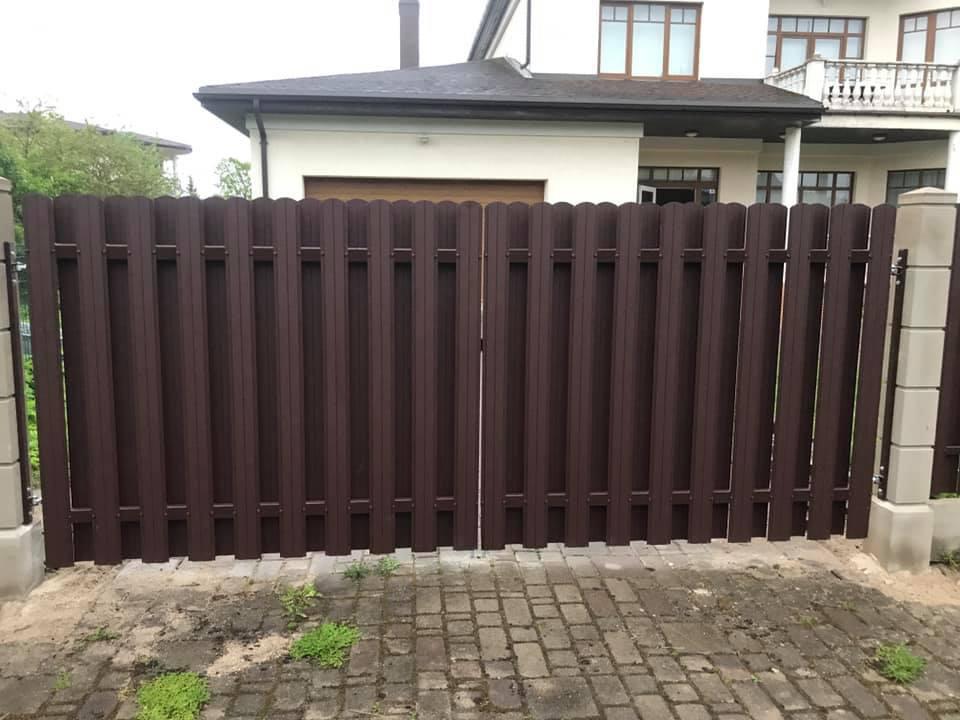 Aluzink zogu uzstadisana Riga Latvija 1 47 - Aluzinc, metāla logi, metāla sētas, metāla vārti, bīdāmie vārti Rīgā Aluzink zogu uzstadisana Riga Latvija 1 47 - Aluzinc, metāla logi, metāla sētas, metāla vārti, bīdāmie vārti Rīgā