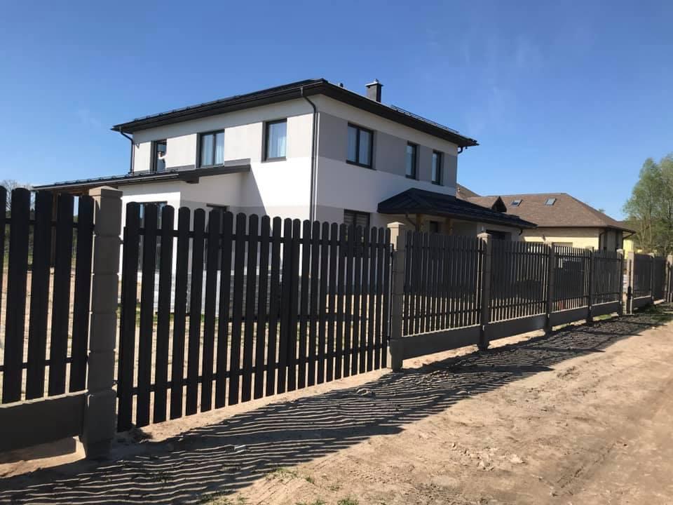 Aluzink zogu uzstadisana Riga Latvija 1 48 - Aluzinc, metāla logi, metāla sētas, metāla vārti, bīdāmie vārti Rīgā Aluzink zogu uzstadisana Riga Latvija 1 48 - Aluzinc, metāla logi, metāla sētas, metāla vārti, bīdāmie vārti Rīgā