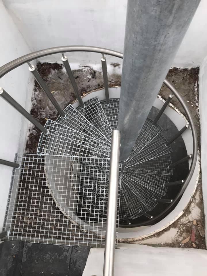 Kapnes uzstadisana Riga Latvija - Aluzinc, metāla logi, metāla sētas, metāla vārti, bīdāmie vārti Rīgā Kapnes uzstadisana Riga Latvija - Aluzinc, metāla logi, metāla sētas, metāla vārti, bīdāmie vārti Rīgā