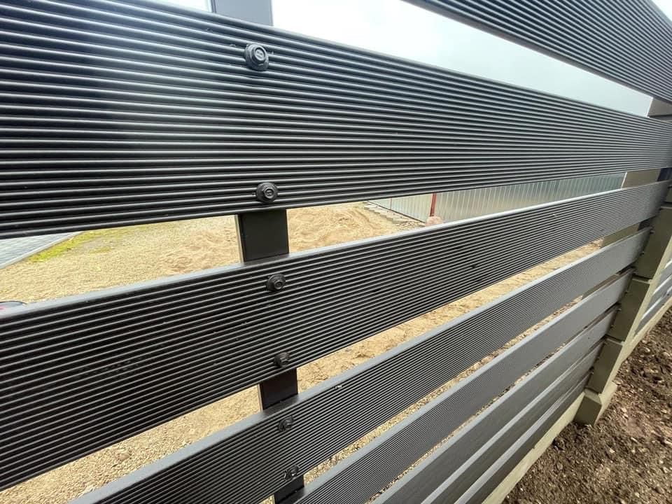 Kompozitmateriala zogu uzstadisana Riga Latvija 1 11 - Aluzinc, metāla logi, metāla sētas, metāla vārti, bīdāmie vārti Rīgā Kompozitmateriala zogu uzstadisana Riga Latvija 1 11 - Aluzinc, metāla logi, metāla sētas, metāla vārti, bīdāmie vārti Rīgā