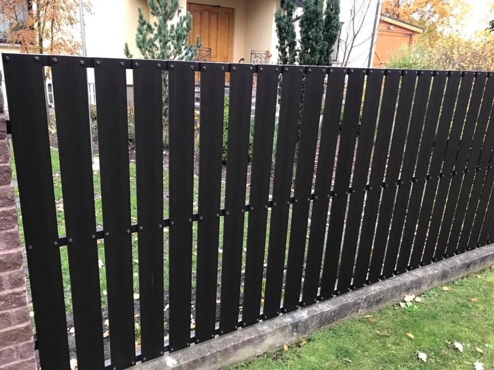 Kompozitmateriala zogu uzstadisana Riga Latvija 1 6 - Aluzinc, metāla logi, metāla sētas, metāla vārti, bīdāmie vārti Rīgā Kompozitmateriala zogu uzstadisana Riga Latvija 1 6 - Aluzinc, metāla logi, metāla sētas, metāla vārti, bīdāmie vārti Rīgā