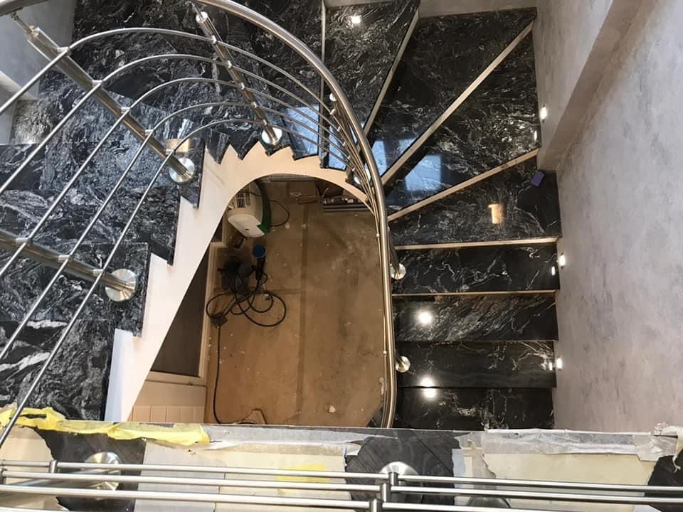 Margas no nerusejosa terauda uzstadisana Riga Latvija 1 24 - Aluzinc, metāla logi, metāla sētas, metāla vārti, bīdāmie vārti Rīgā Margas no nerusejosa terauda uzstadisana Riga Latvija 1 24 - Aluzinc, metāla logi, metāla sētas, metāla vārti, bīdāmie vārti Rīgā