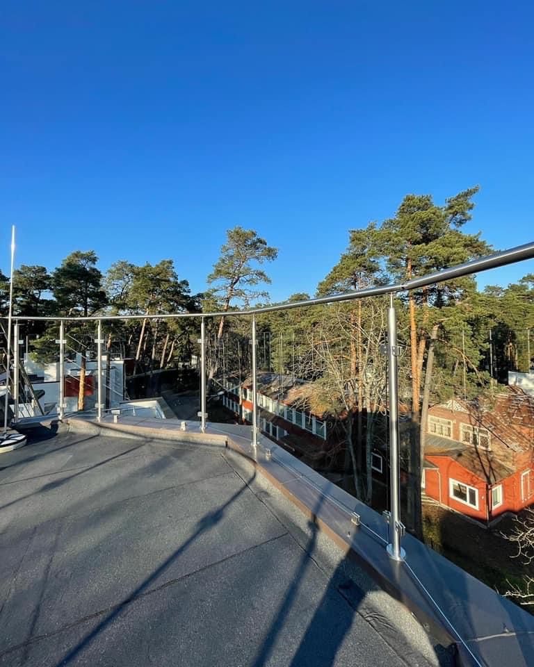 Margas no nerusejosa terauda uzstadisana Riga Latvija 1 29 - Aluzinc, metāla logi, metāla sētas, metāla vārti, bīdāmie vārti Rīgā Margas no nerusejosa terauda uzstadisana Riga Latvija 1 29 - Aluzinc, metāla logi, metāla sētas, metāla vārti, bīdāmie vārti Rīgā