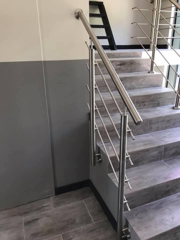 Margas no nerusejosa terauda uzstadisana Riga Latvija 1 9 - Aluzinc, metāla logi, metāla sētas, metāla vārti, bīdāmie vārti Rīgā Margas no nerusejosa terauda uzstadisana Riga Latvija 1 9 - Aluzinc, metāla logi, metāla sētas, metāla vārti, bīdāmie vārti Rīgā