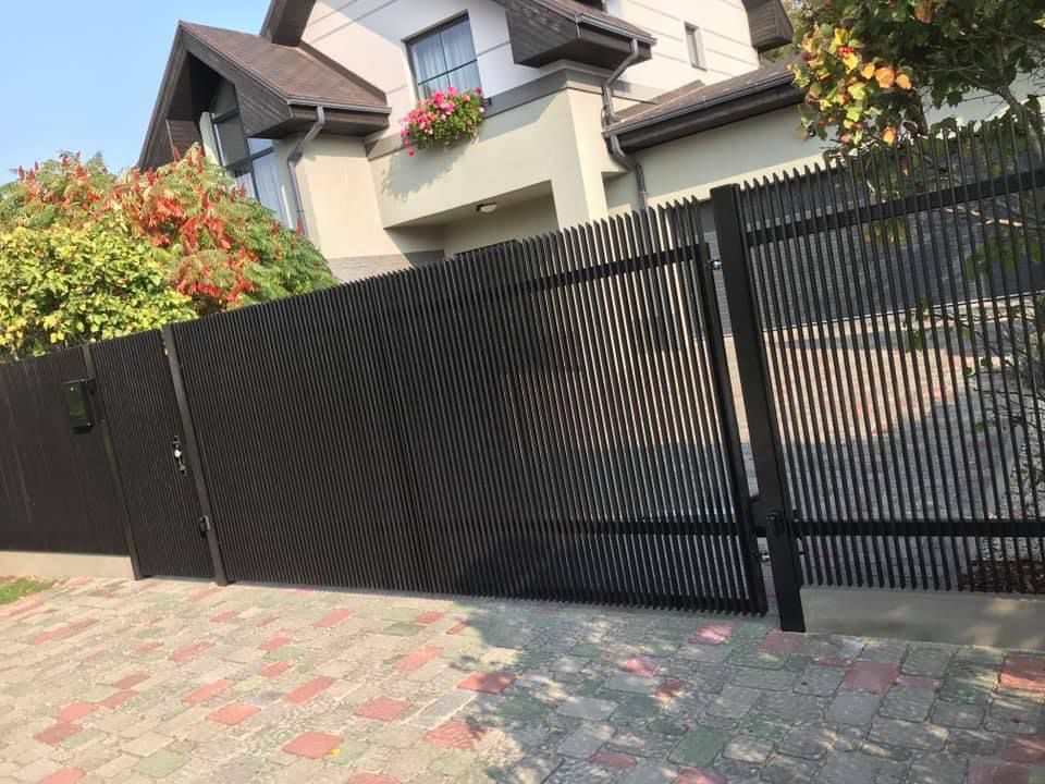 Metala zogu uzstadisana Riga Latvija 1 1 - Aluzinc, metāla logi, metāla sētas, metāla vārti, bīdāmie vārti Rīgā Metala zogu uzstadisana Riga Latvija 1 1 - Aluzinc, metāla logi, metāla sētas, metāla vārti, bīdāmie vārti Rīgā