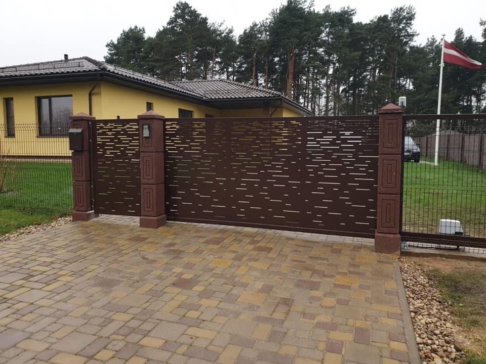 Zogu lazergriesana Riga Latvija 1 4 - Aluzinc, metāla logi, metāla sētas, metāla vārti, bīdāmie vārti Rīgā Zogu lazergriesana Riga Latvija 1 4 - Aluzinc, metāla logi, metāla sētas, metāla vārti, bīdāmie vārti Rīgā